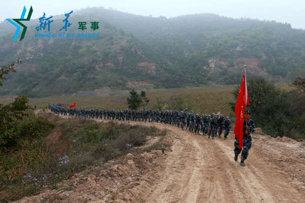 http://news.xinhuanet.com/mil/2017-10/06/129716697_15072853012381n.jpg